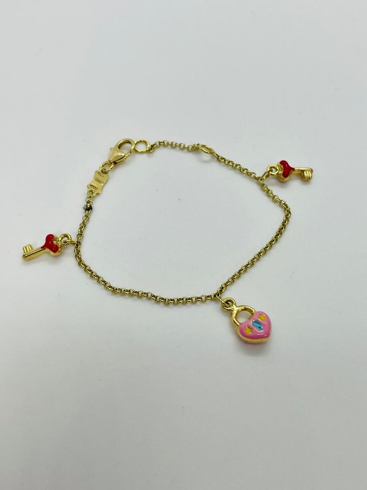 18 Karat Gold Baby Bracelet 5" Long with Enamel Heart Beads