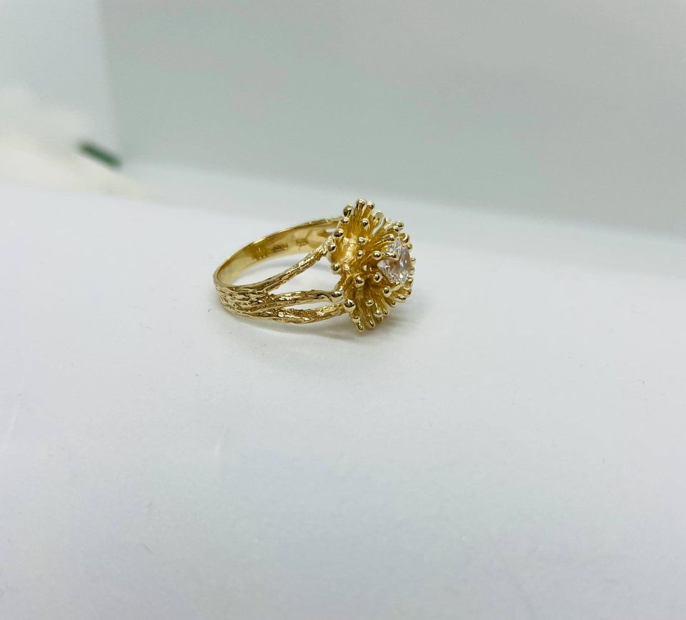 Beautiful Dinner Ring Clearance 10k with Zsophia diamond centre