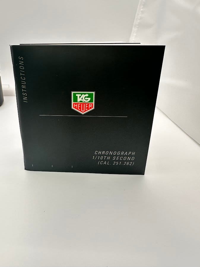 Just on time for Christmas "Pre-Loved Tag Heuer Professional 200 Meters with boxes and papers"