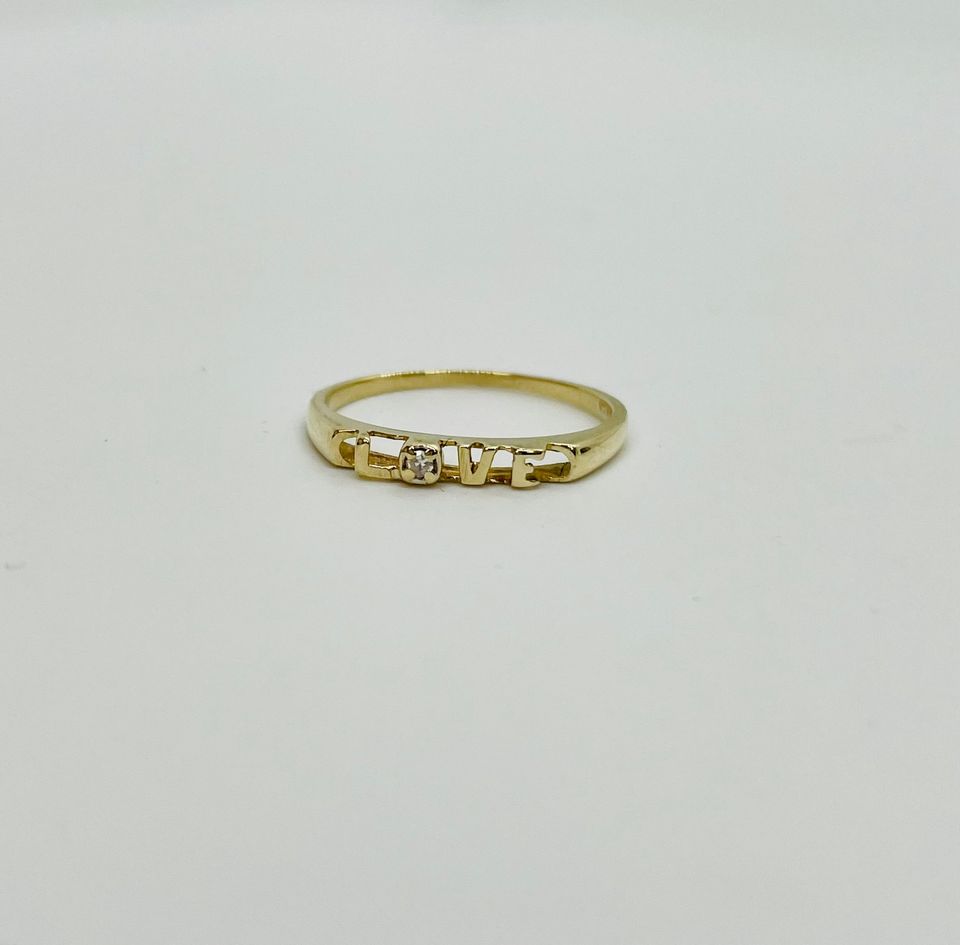 Cute 10Karat Yellow Gold and Diamond LOVE Ring